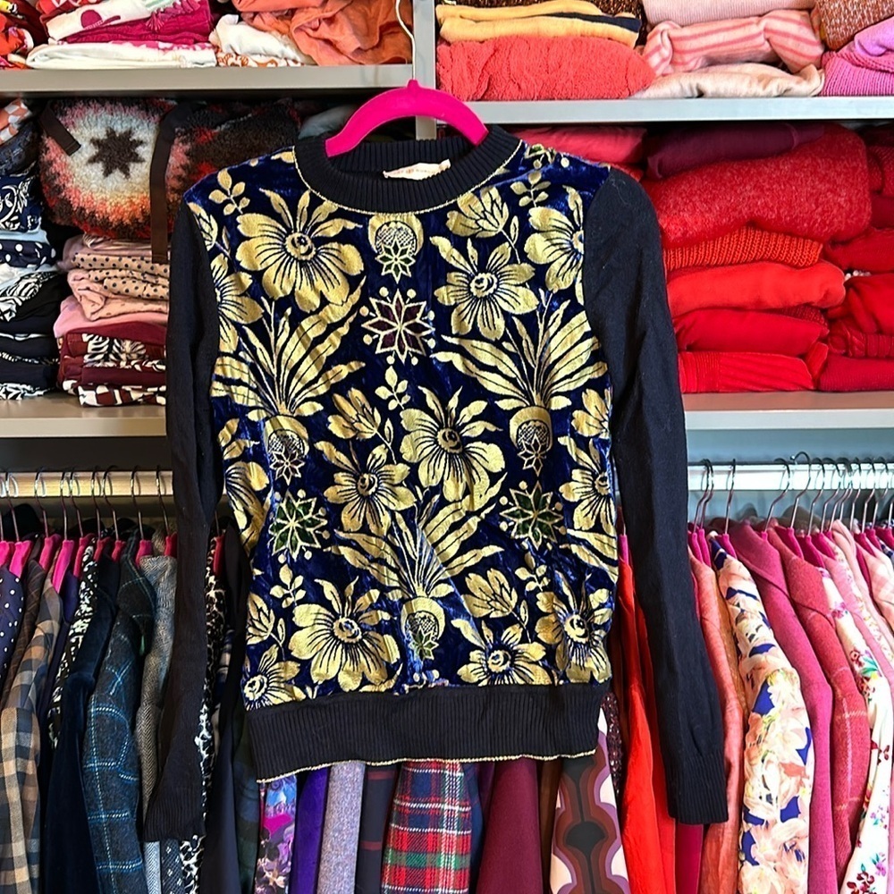 Tory Burch blue crushed velvet with gold flowers long sleeved navy sweater XS​
